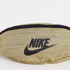 Nike Small Pack Bag UNISEX NWOT